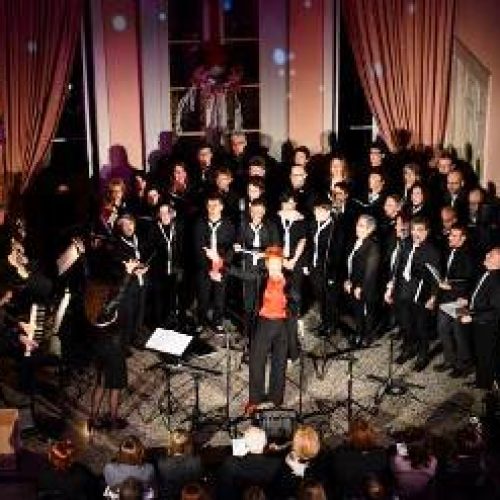 "Use Me-The Show": il One Soul Project Choir in concerto in Villa Badia