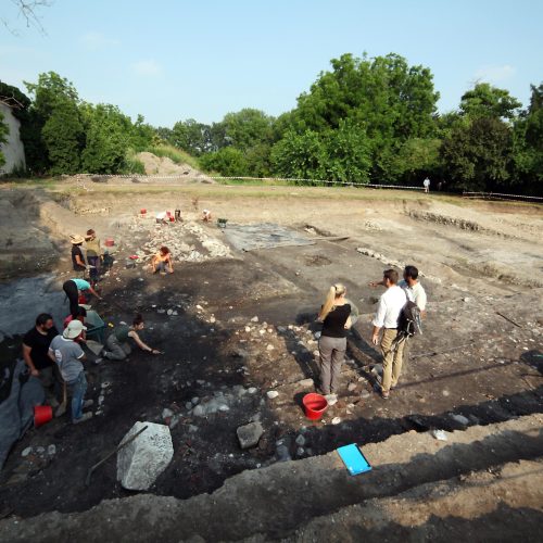 Riapre lo scavo archeologico in Villa Badia a Leno